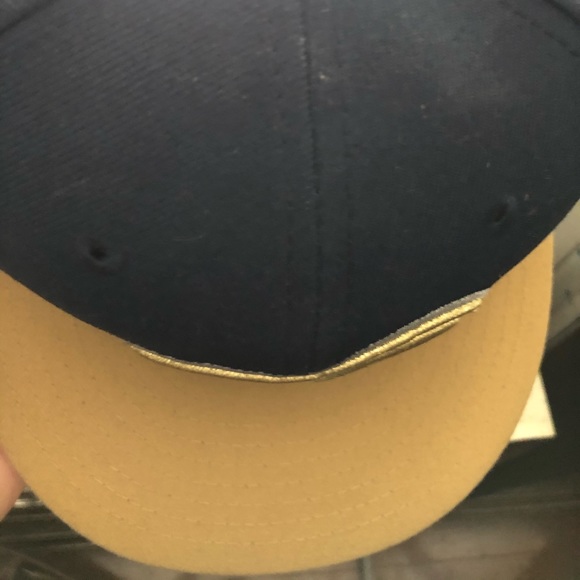 LA Rams fitted hat - Picture 7 of 7